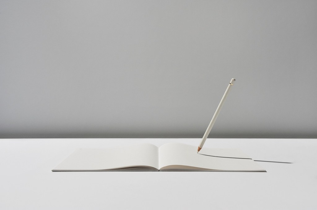 book review: THE POPSUGAR 2015 BOOK CHALLENGE! – Book #2 – Every Day by David Levithan