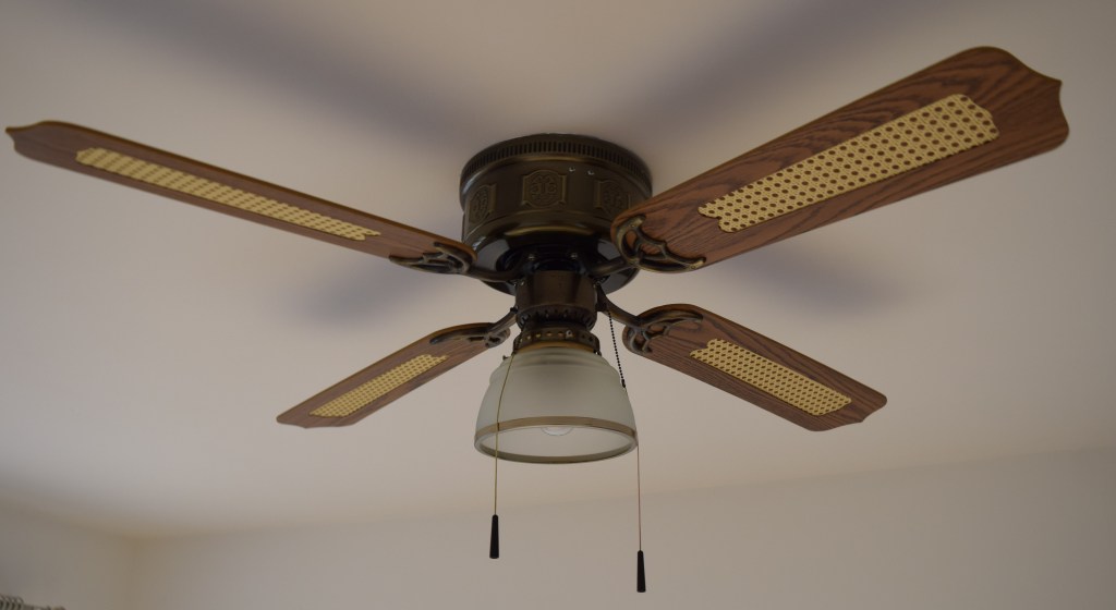 DIY: $7 Ceiling Fan&nbsp;Hack